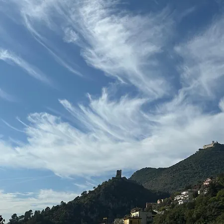 La Terrazza Di Sferra בית הארחה *